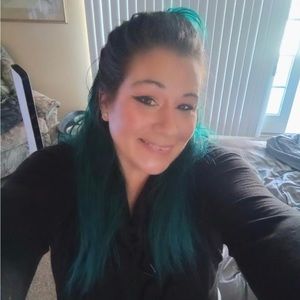 Meet your Posher, Nichole